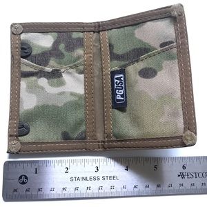 PG USA camouflage men’s cardholder.